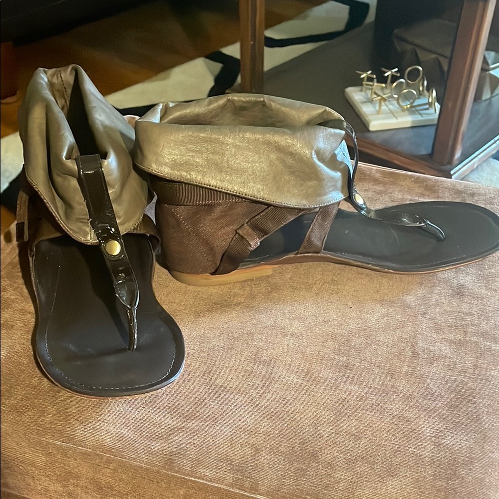 Laura Brandon Brown Leather and Canvas Thong Gladiator Sandals